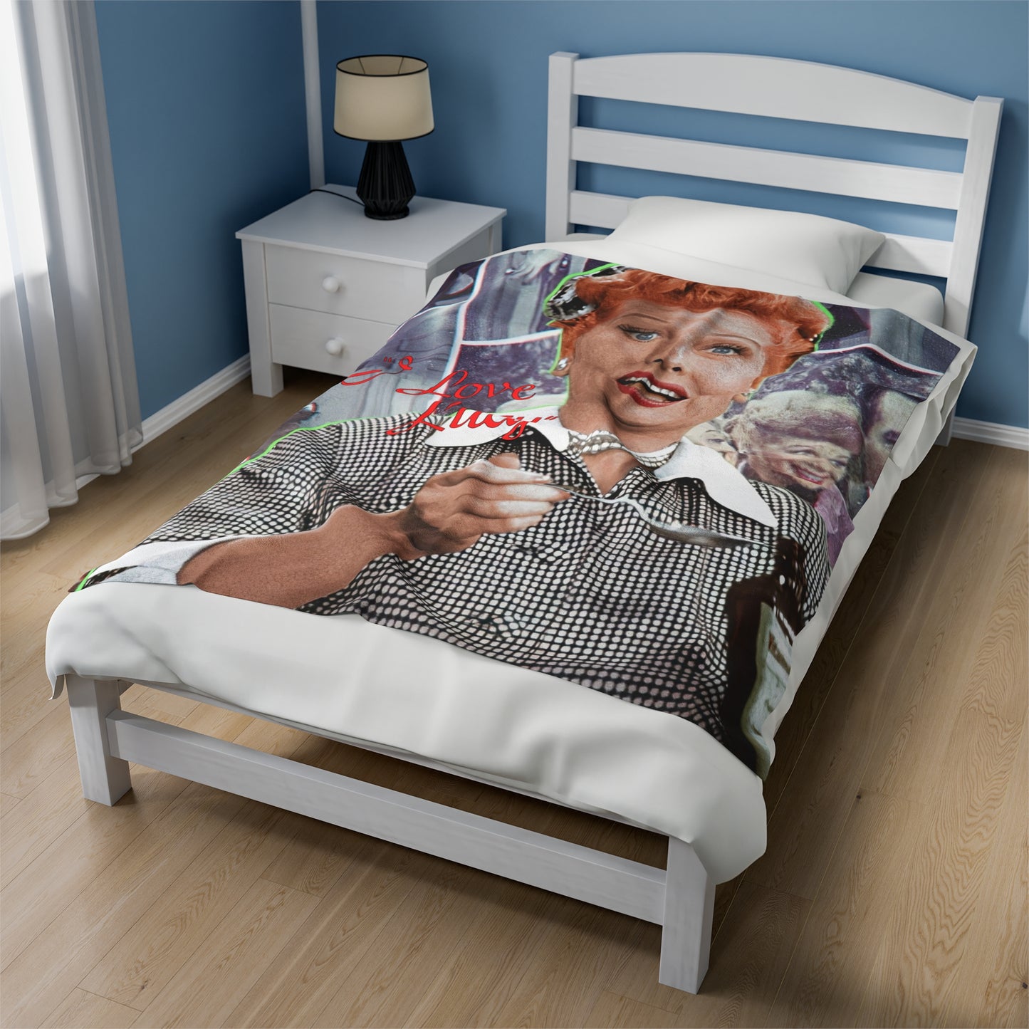 I Love Lucy Velveteen Plush Blanket - Cozy TV Show Blanket, Sofa Throw, Soft Bedding, Warm Lap Quilt, Unique Gift